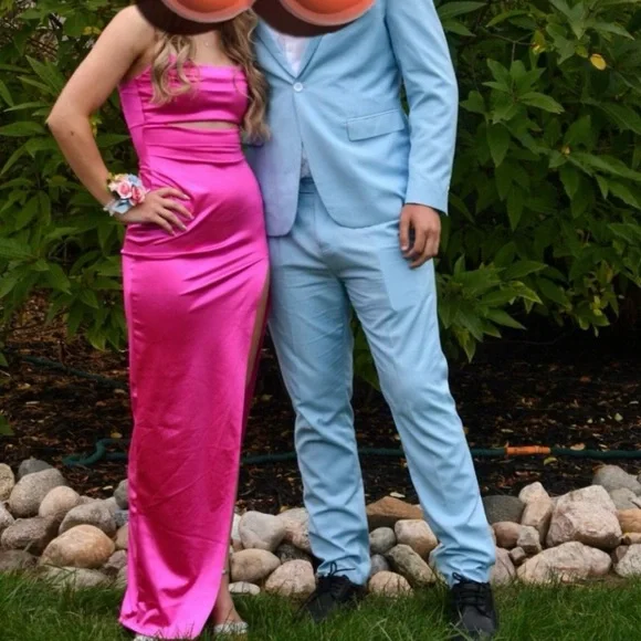 pink formal dress - Picture 4 of 4